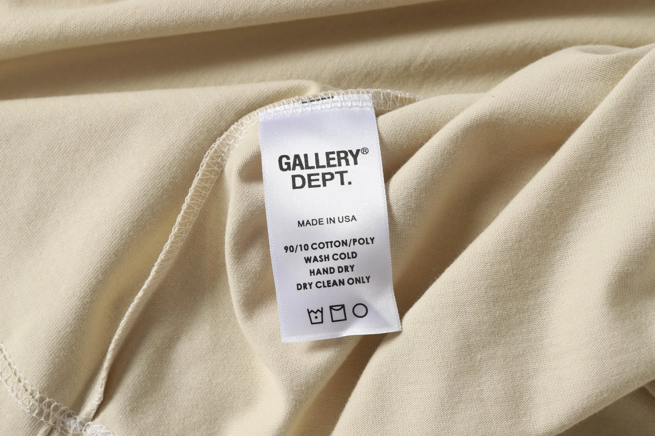 GALLERY.DEPT Summer new short-sleeved model number: D3307P104 Color: black apricot Size: S M L XL